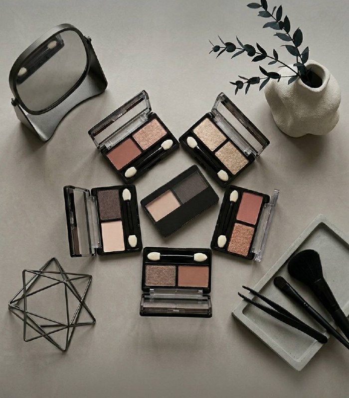 Двухцветные тени для век Eye Studio Alvin D'or